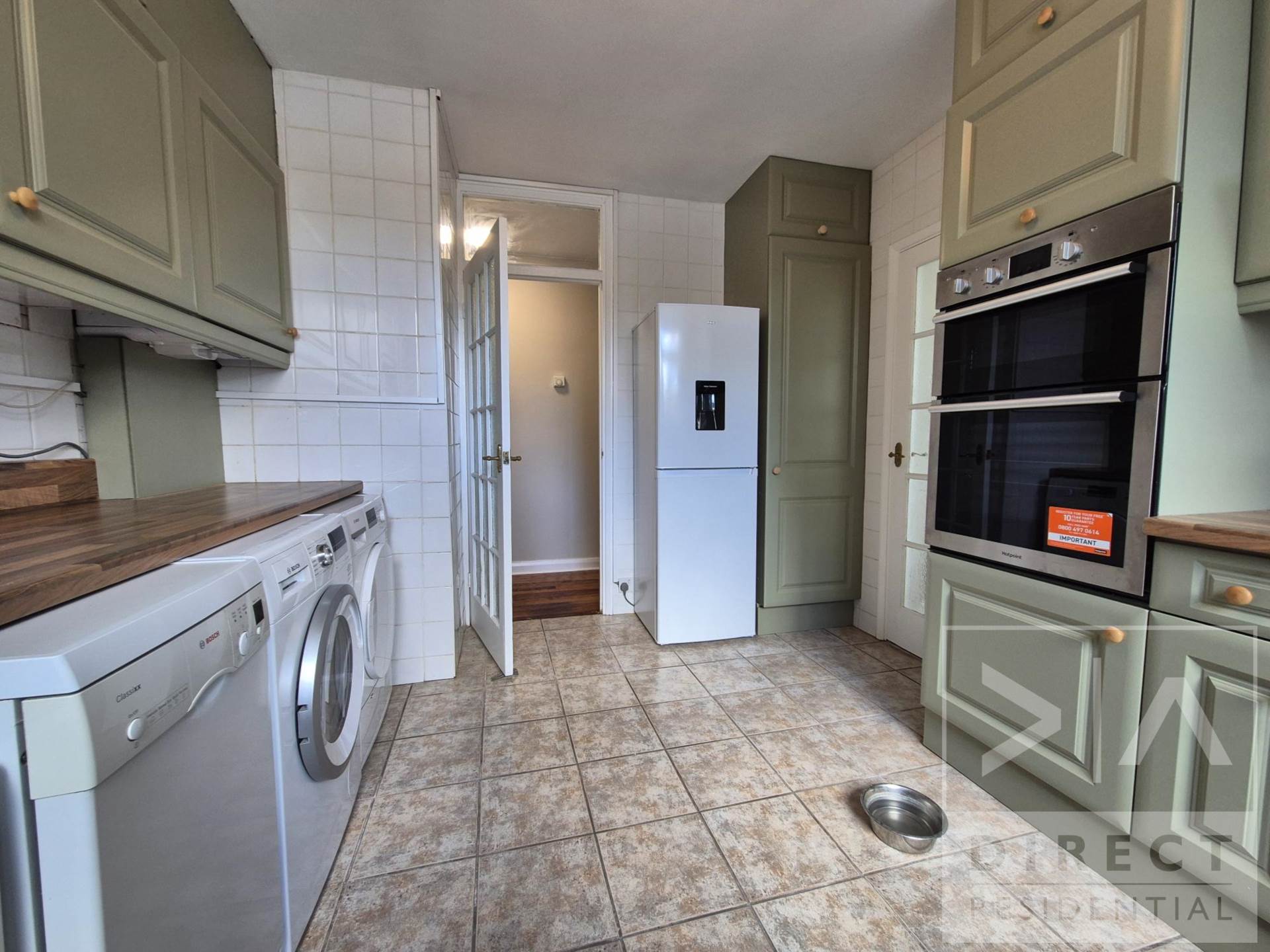 Avenue Road, Epsom, KT18 7QX, Image 10