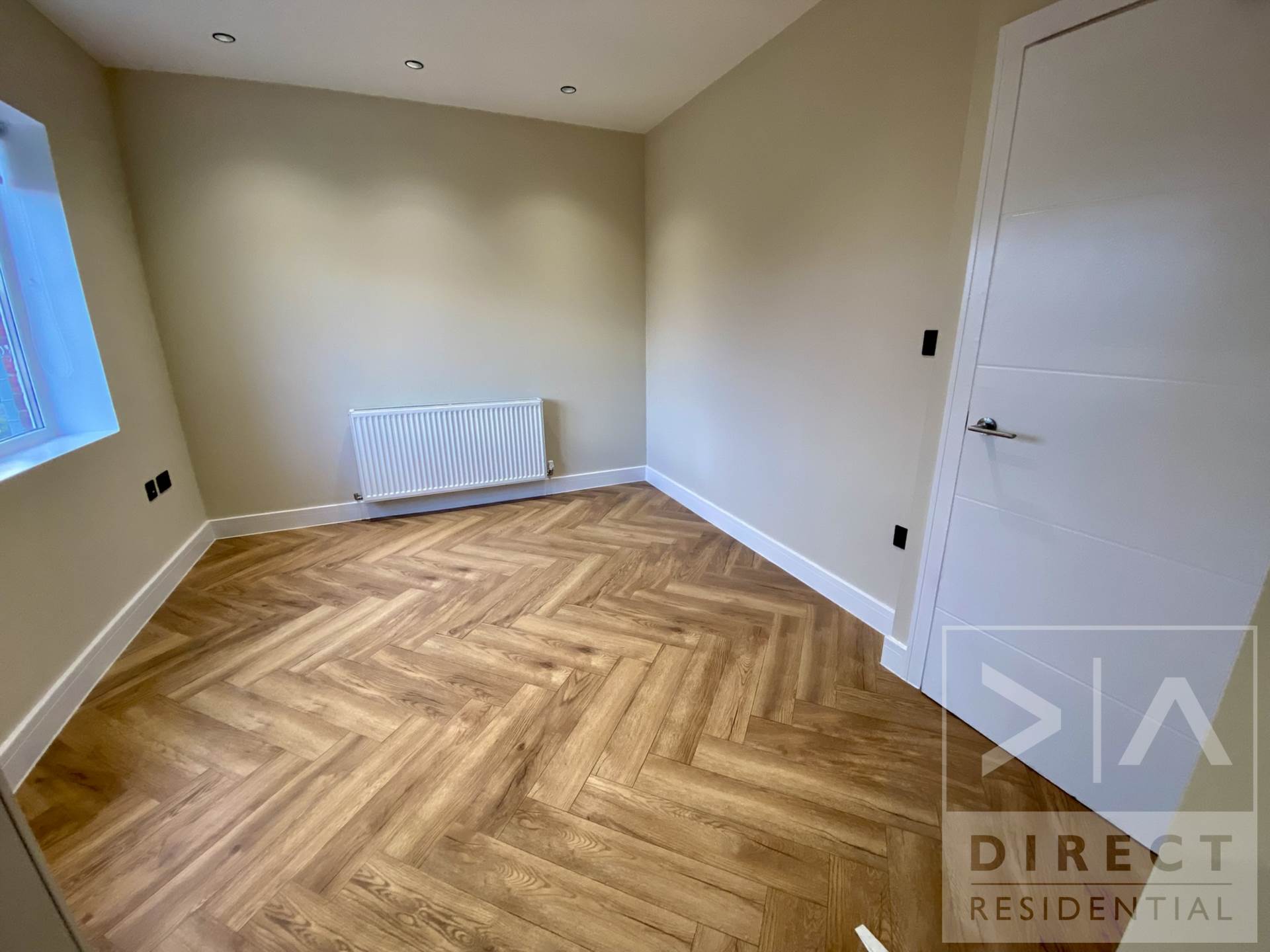 East Street, Epsom, KT17 1HF, Image 2