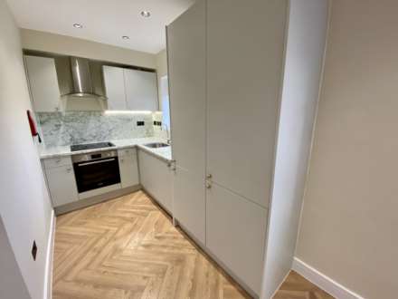 East Street, Epsom, KT17 1HF, Image 3