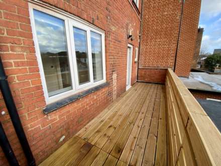 East Street, Epsom, KT17 1HF, Image 5