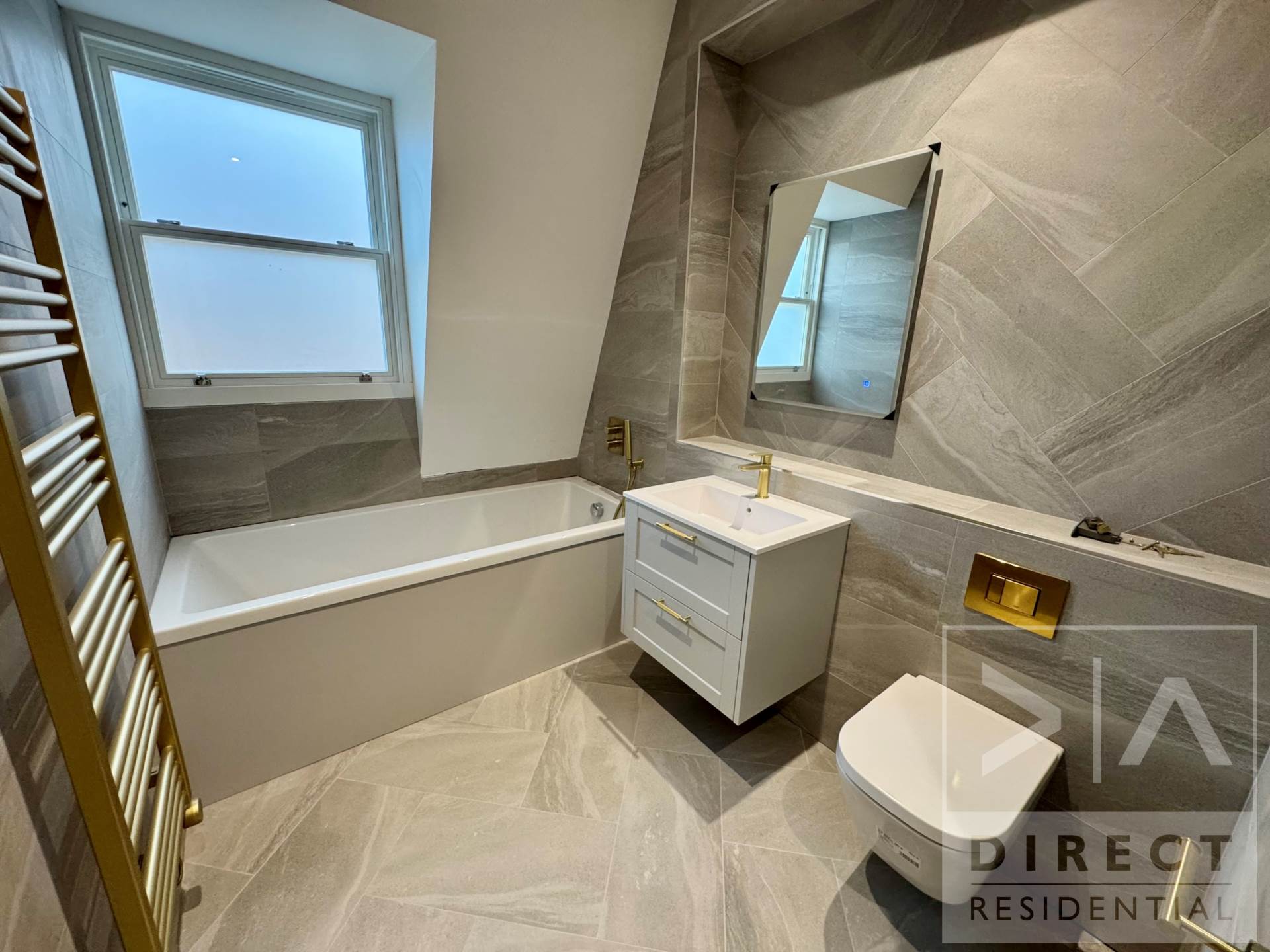 The Parade, Epsom, KT18 5DH, Image 10