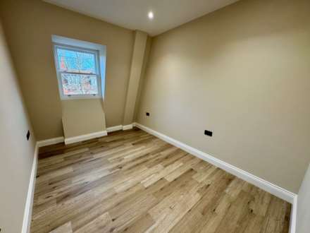 The Parade, Epsom, KT18 5DH, Image 9