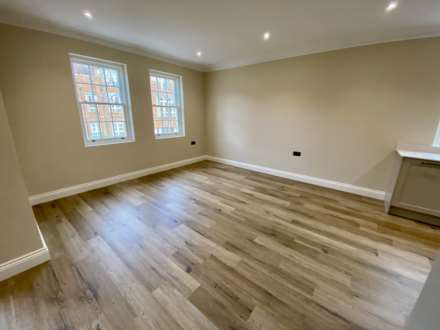 The Parade, Epsom, KT18 5DH, Image 4