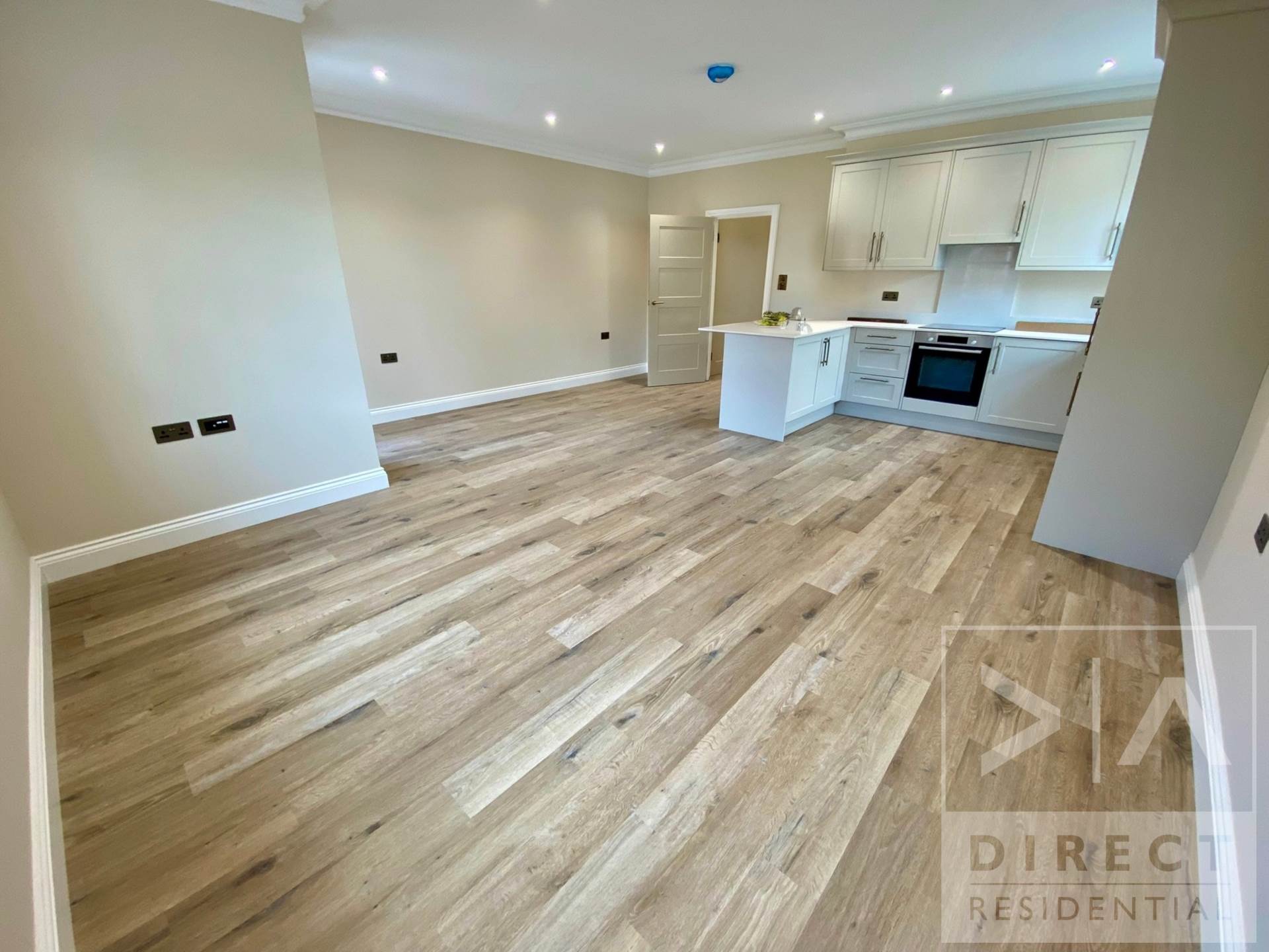 The Parade, Epsom, KT18 5DH, Image 3