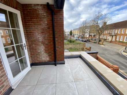 The Parade, Epsom, KT18 5DH, Image 5