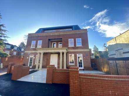 The Parade, Epsom, KT18 5DH