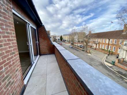 The Parade, Epsom, KT18 5DH, Image 1