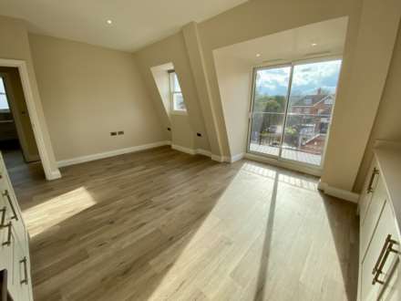 The Parade, Epsom, KT18 5DH, Image 3