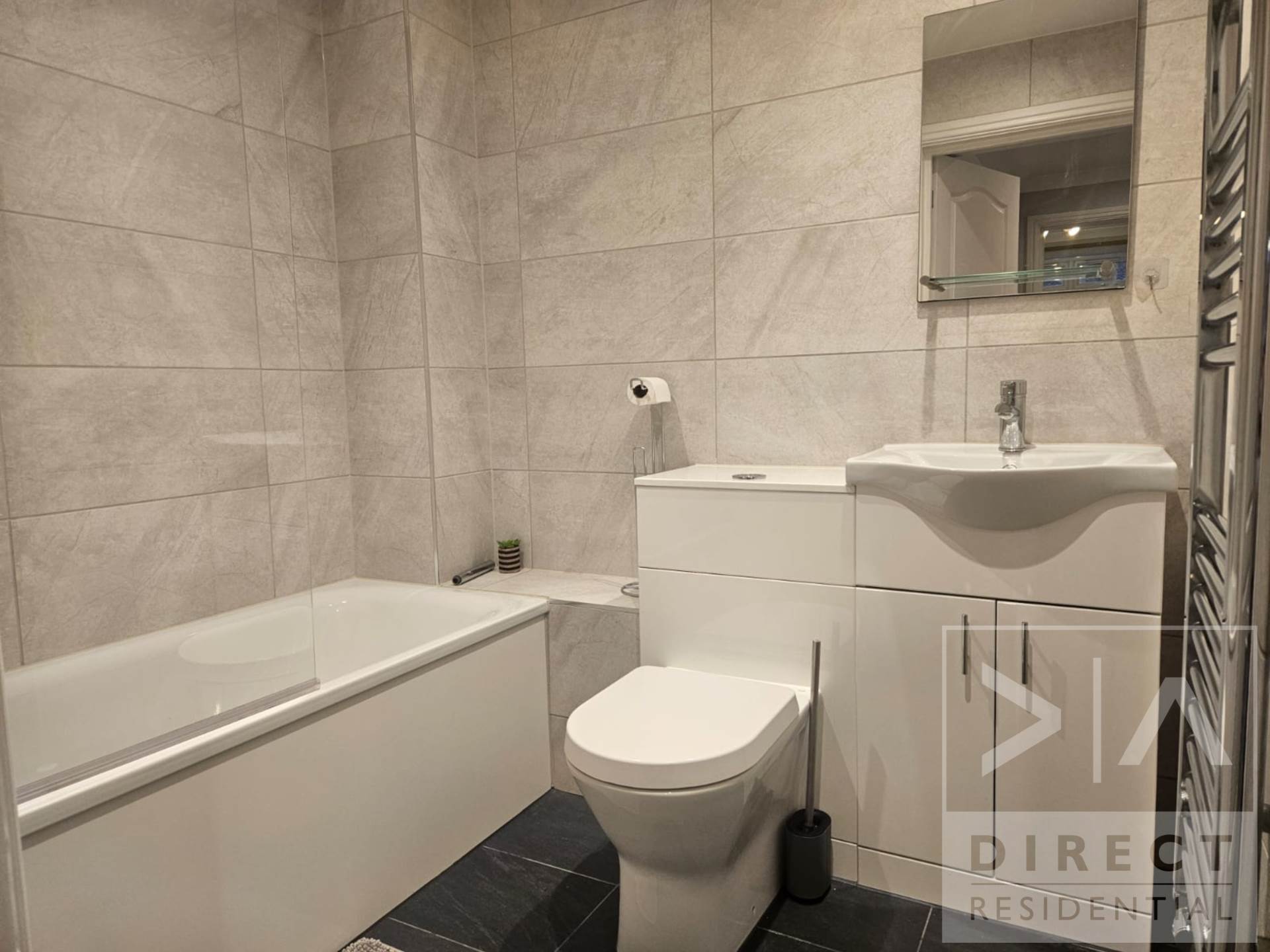 College Road, Epsom, KT17 4HY, Image 9