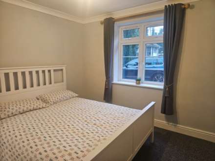 College Road, Epsom, KT17 4HY, Image 7