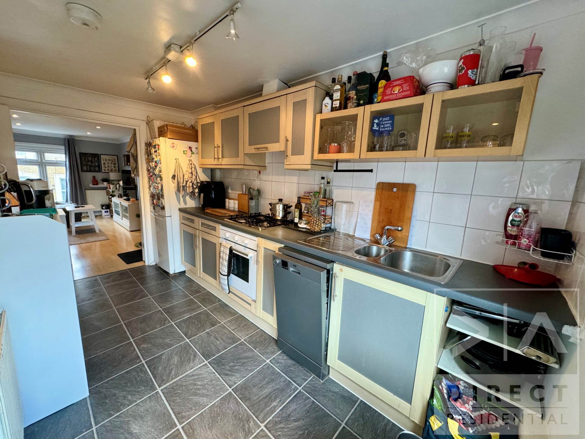 Earls Court Road, Earls Court, SW5 9RQ, Image 3