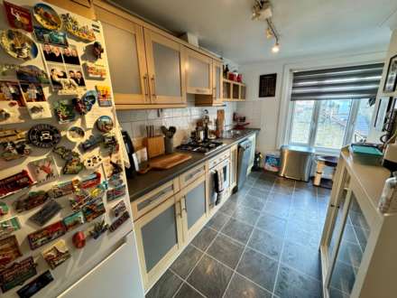 Earls Court Road, Earls Court, SW5 9RQ, Image 2