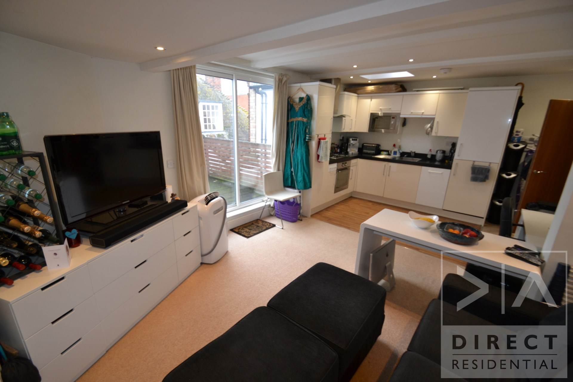 High Street, Epsom, KT19 8AH, Image 1