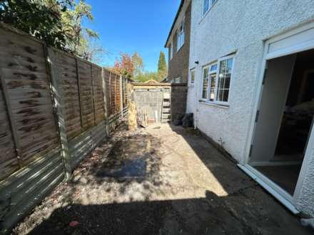 The Parade, Epsom, KT18 5DU, Image 6