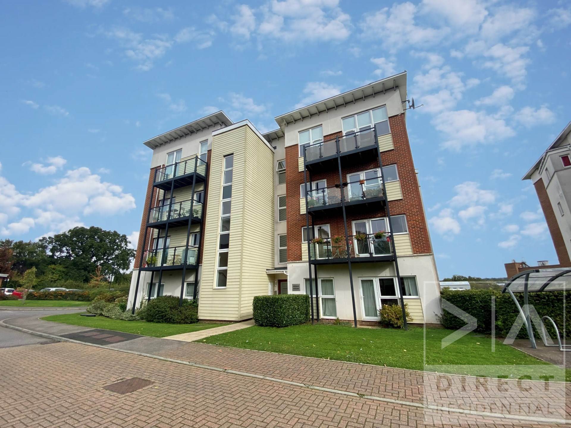 Park View Road, Leatherhead, KT22 7GB, Image 1