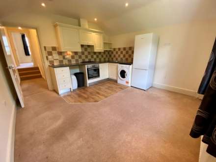Hook Road, Epsom, KT19 8TR, Image 2