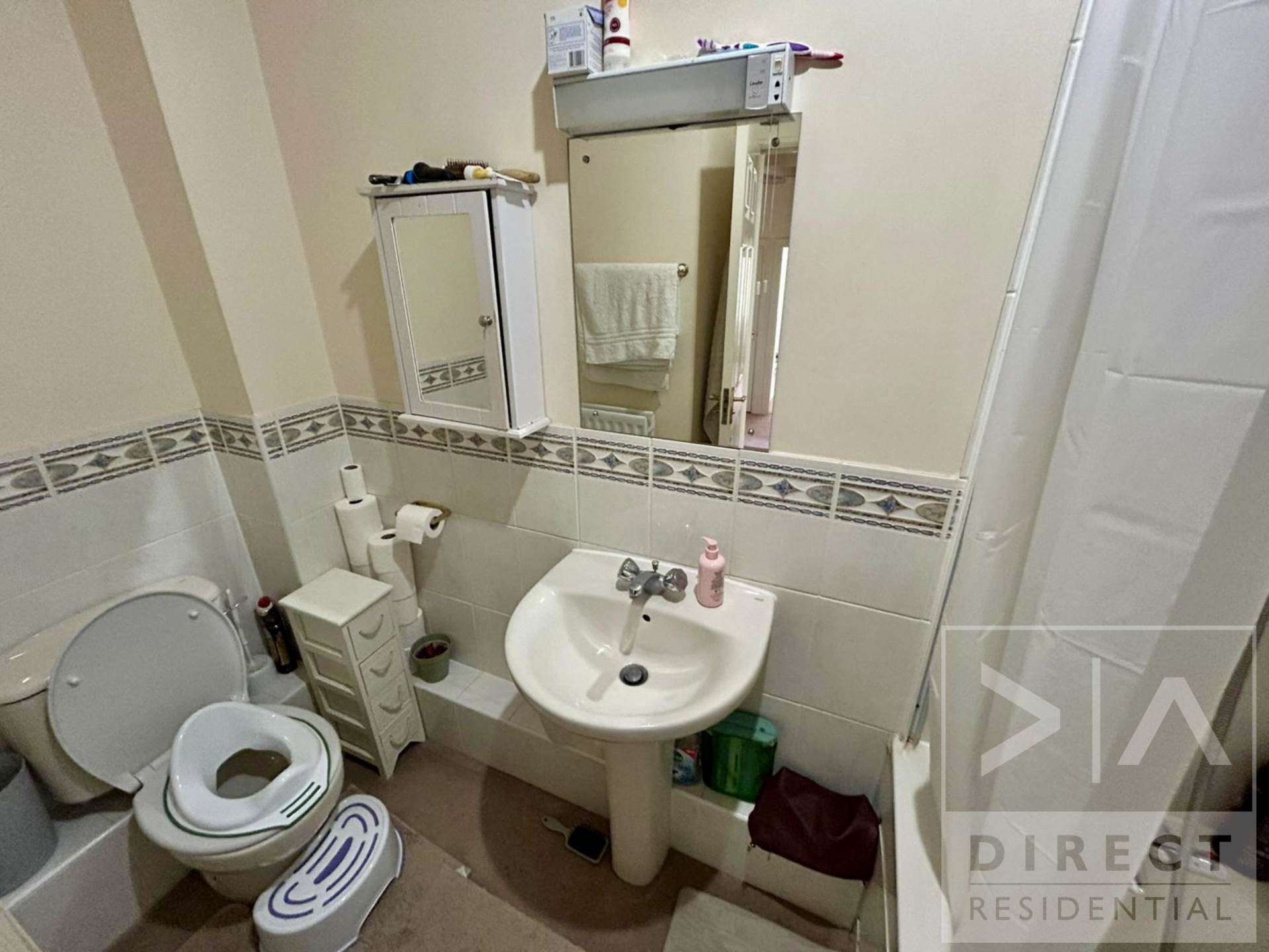Queen Alexandra Way, Epsom, KT19 7DW, Image 9