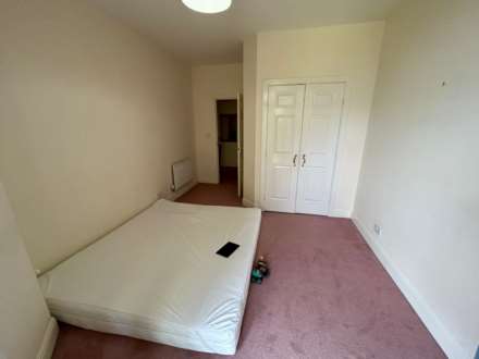 Queen Alexandra Way, Epsom, KT19 7DW, Image 8