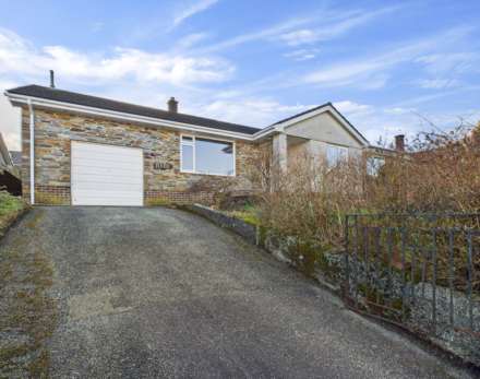 3 Bedroom Bungalow, Tremar, Liskeard.