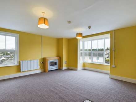 Property For Sale Fore Street, Callington
