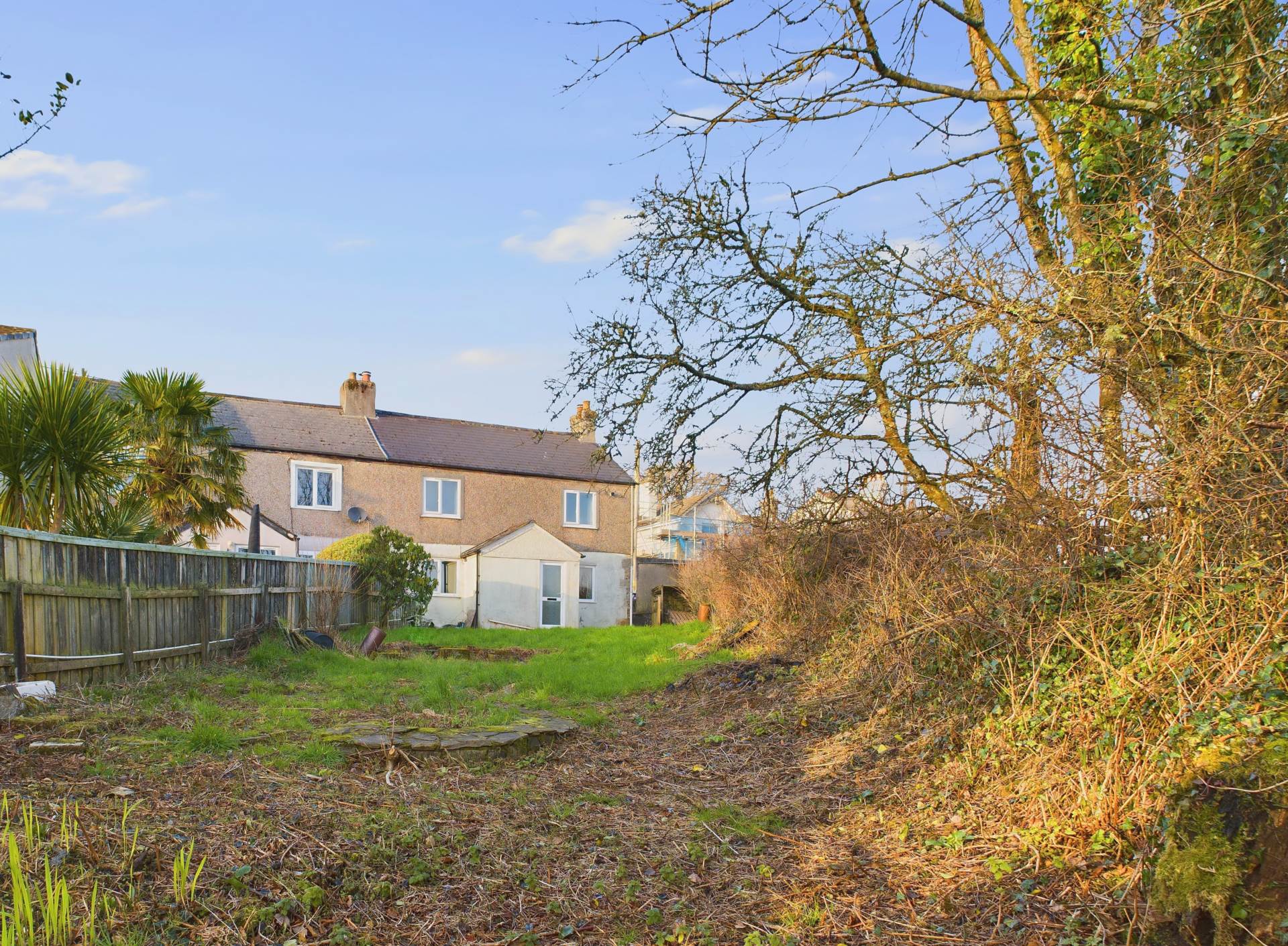 Albaston, Image 1