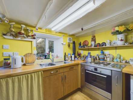 Higherland, Stoke Climsland., Image 9