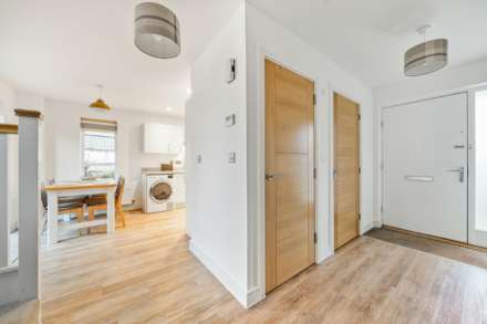 Carbona Close, Meadow Brook, Image 2