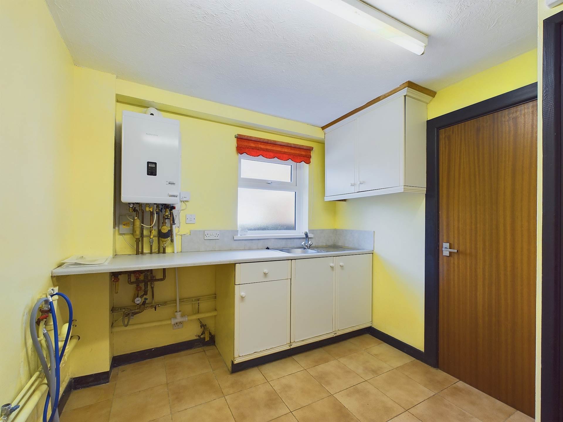 Treffinick Road, Bray Shop, Image 15