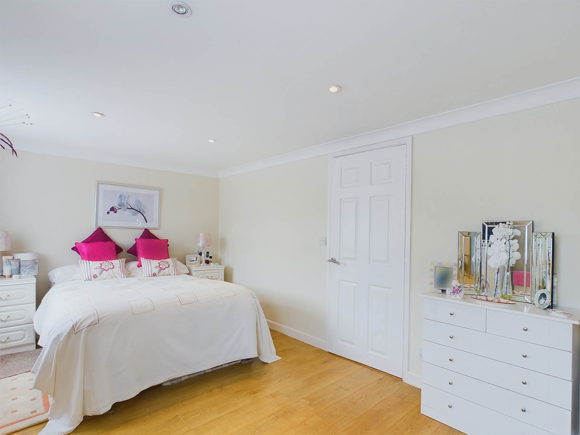 St Dominic Park, Callington, Image 4
