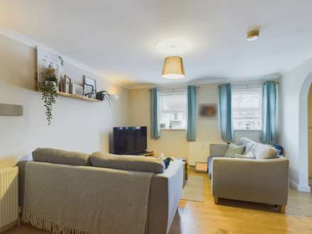 Harris Close, Kelly Bray, Image 8