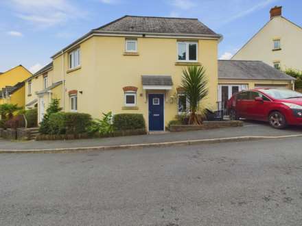 Lady Beam Court, Callington, Image 1