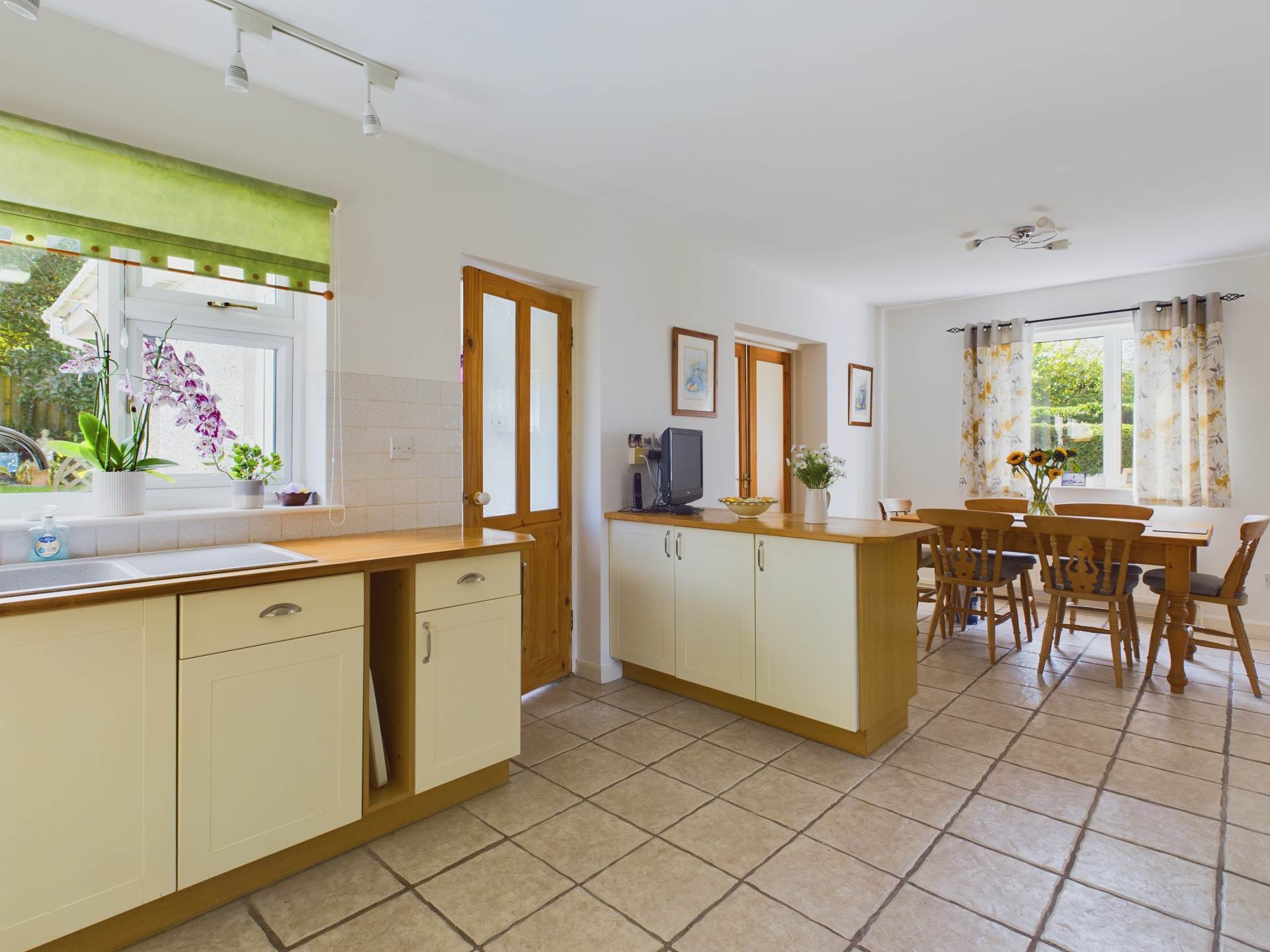 Sandercock Close, Downgate, Image 3