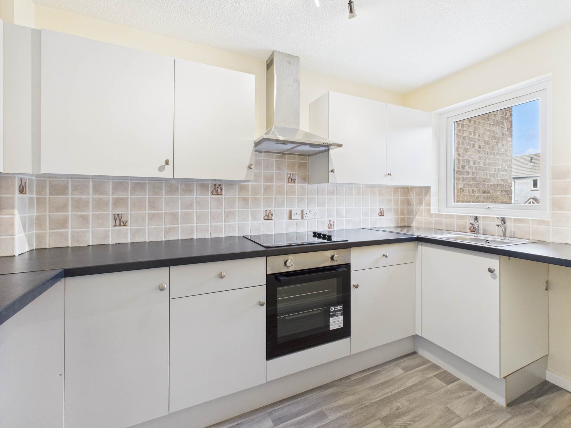 Cedar Close, Callington, Image 4
