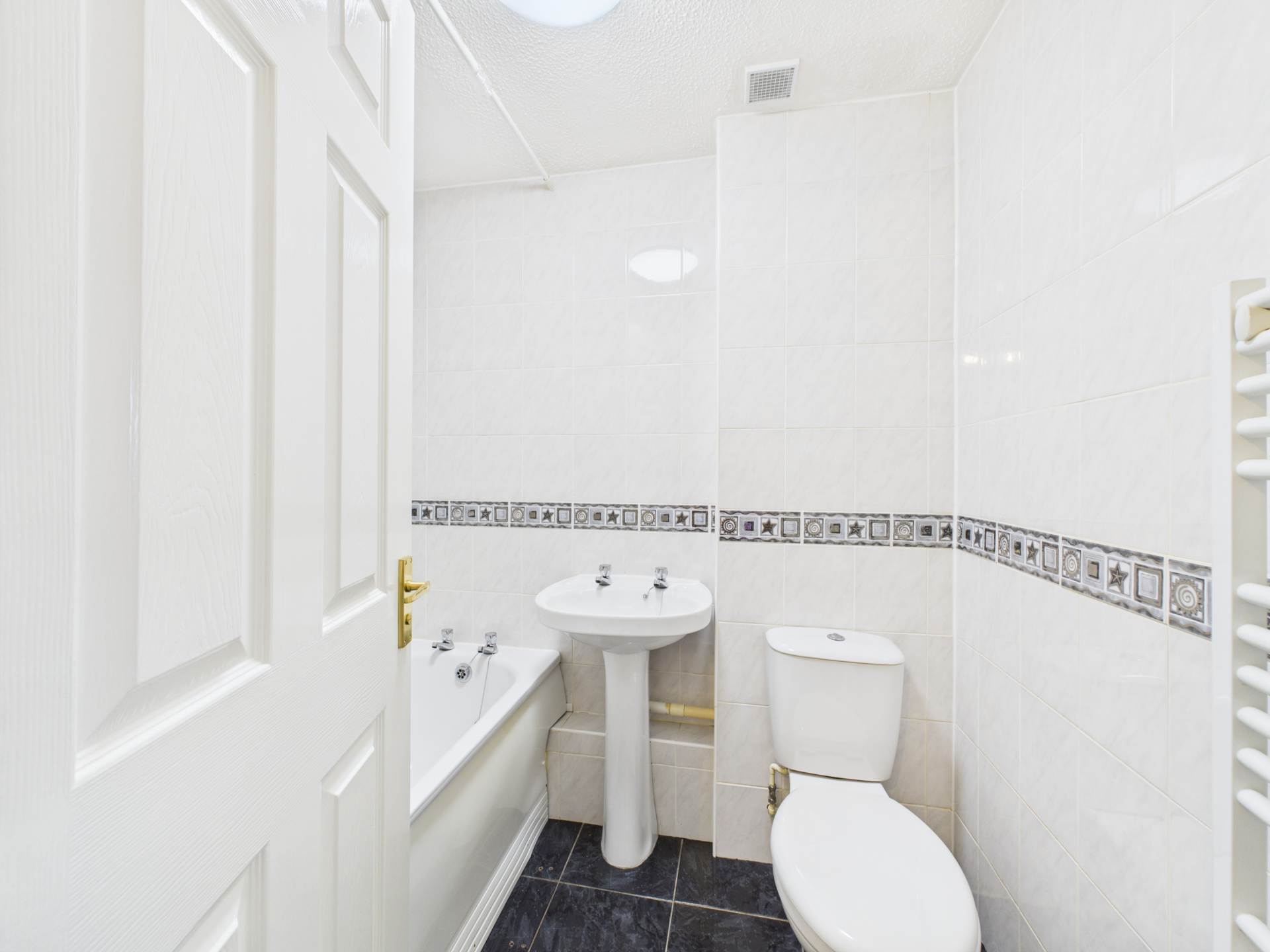 Cedar Close, Callington, Image 8