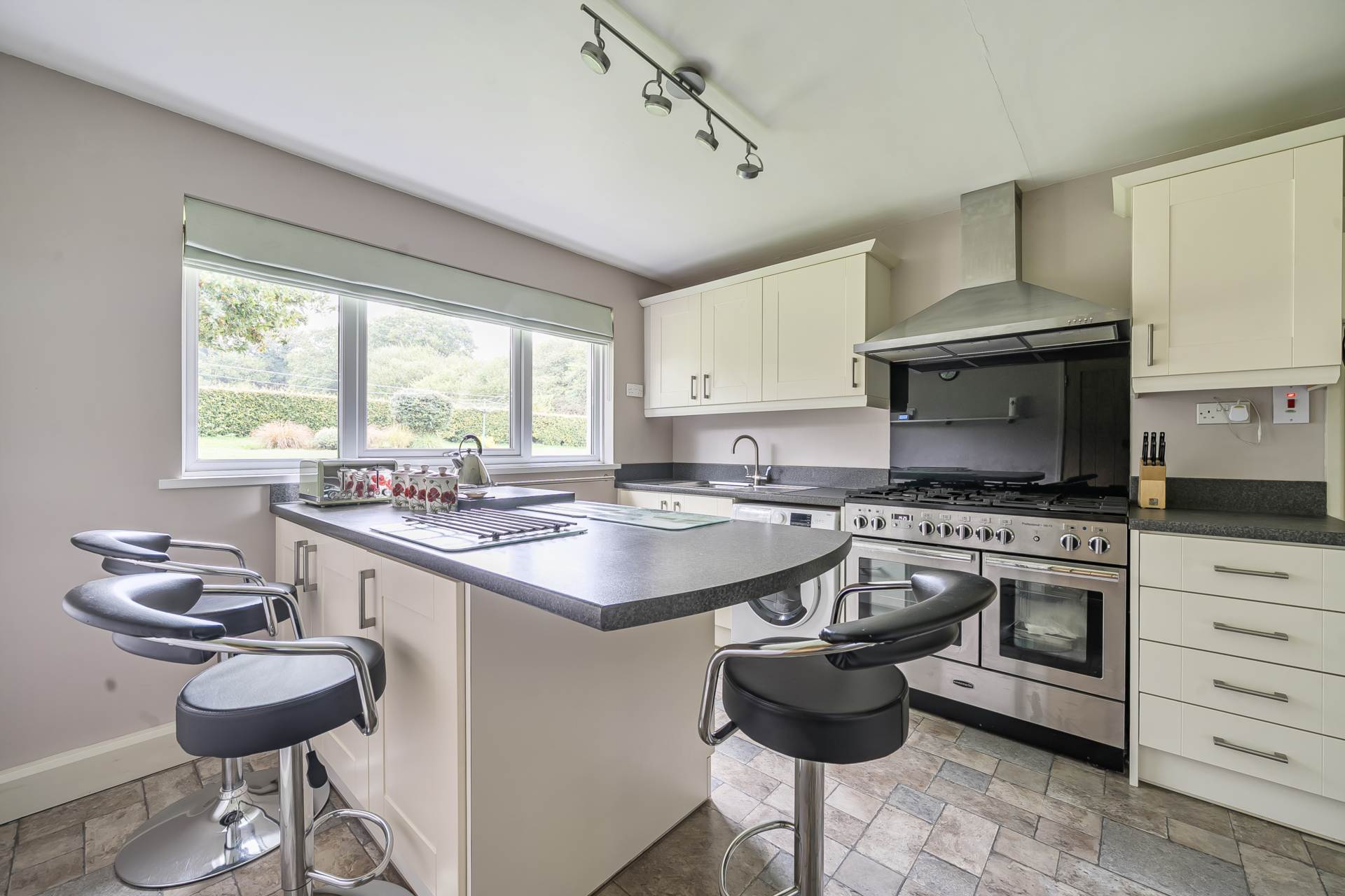 Kelly Bray, Callington, Image 4