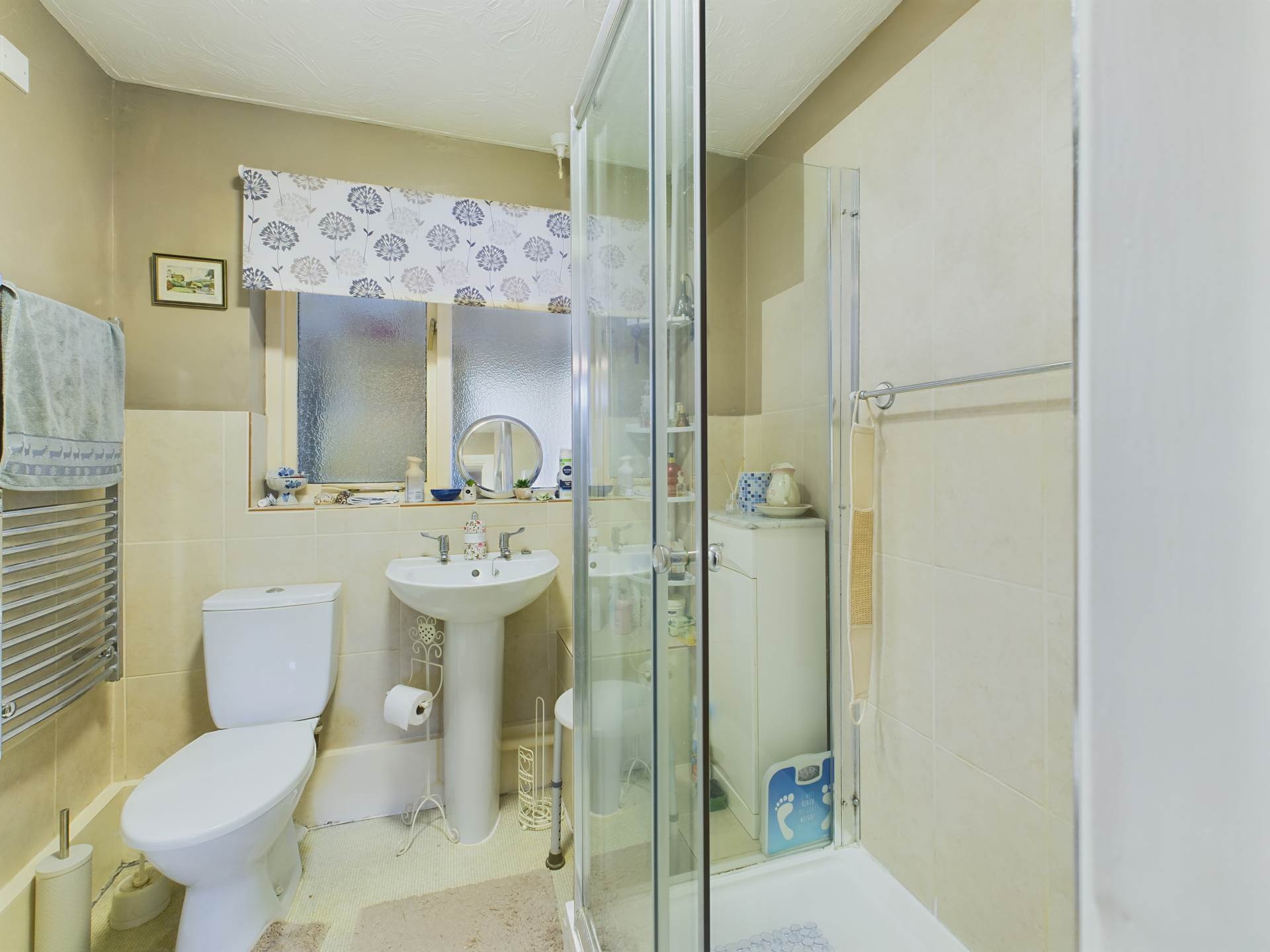 St Theresa Close, Callington, Image 6