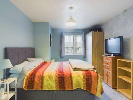 St Theresa Close, Callington, Image 9
