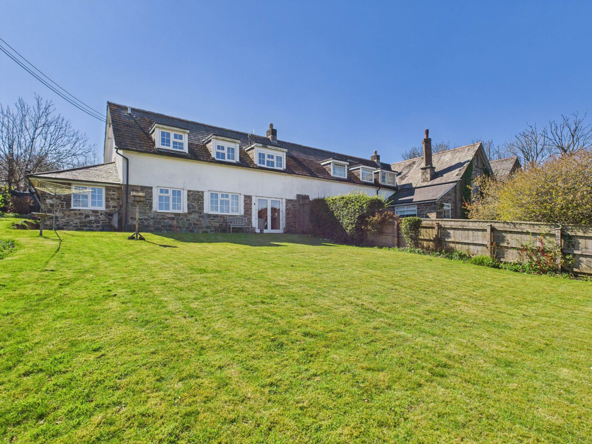 Glebelands, Calstock, Image 1
