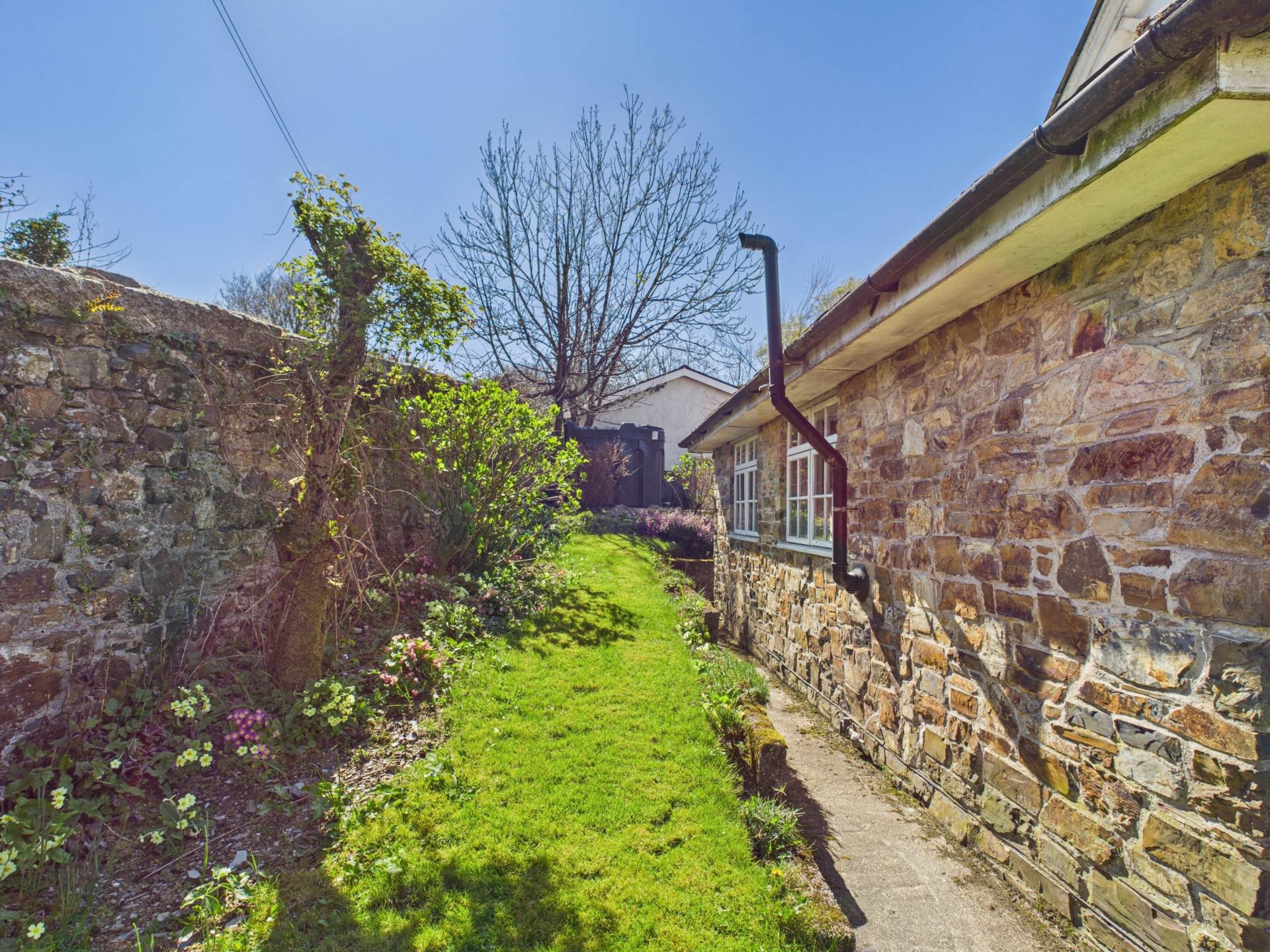 Glebelands, Calstock, Image 21