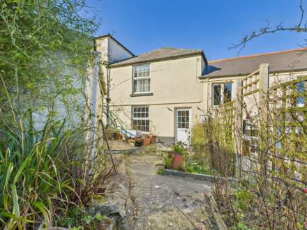 Belle View Terrace, Gunnislake, Image 1