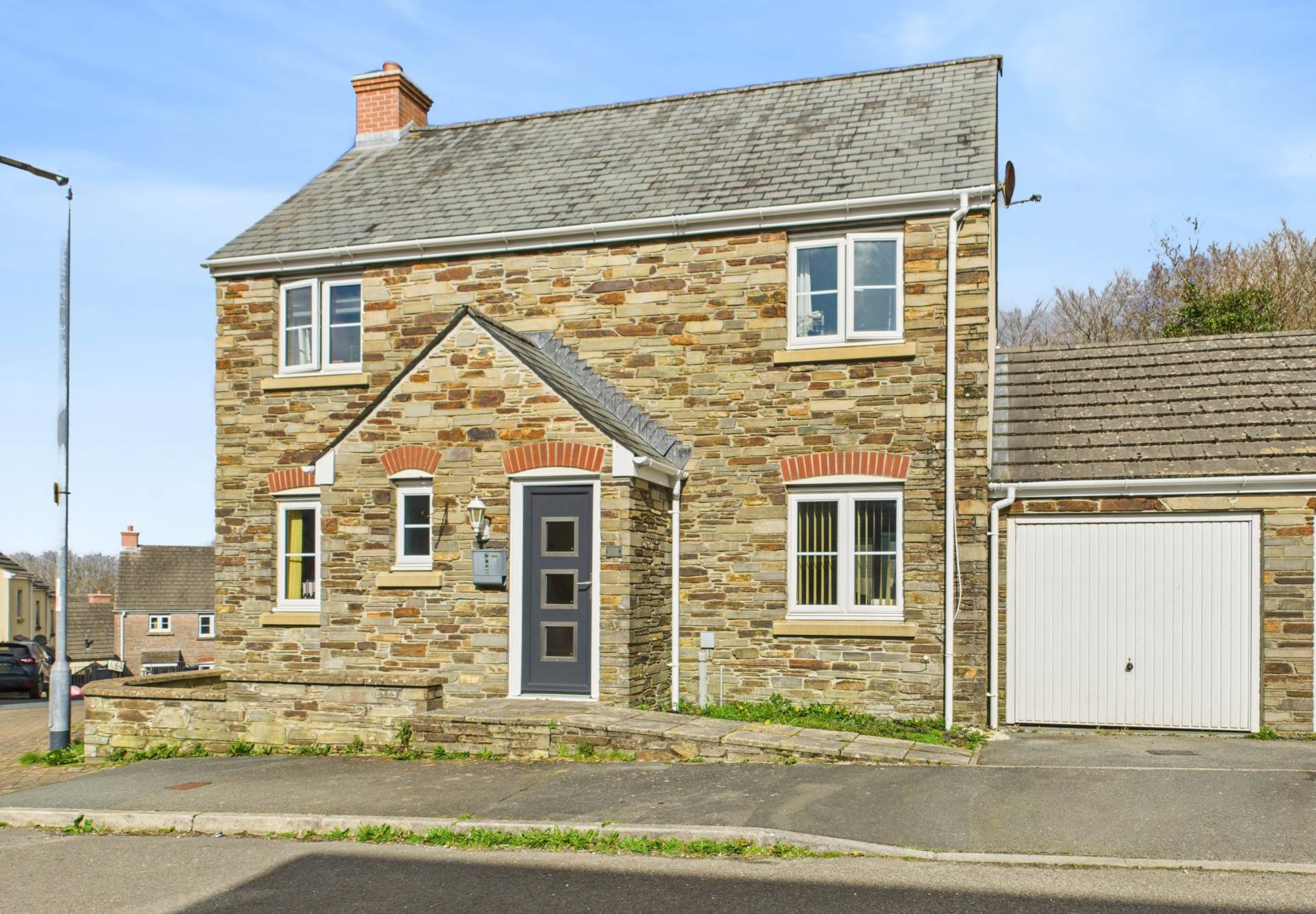 Lady Beam Court, Callington, Image 1