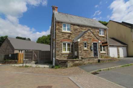 3 Bedroom Detached, Kelly Bray, Callington