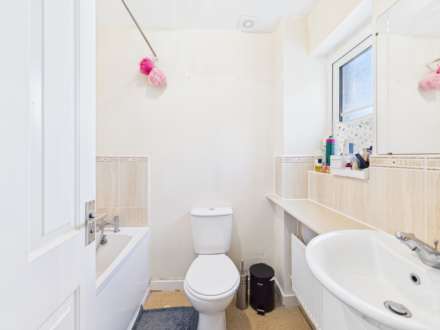 Lady Beam Court, Callington, Image 10