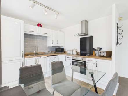 Manorcoombe Bungalows, Callington, Image 9