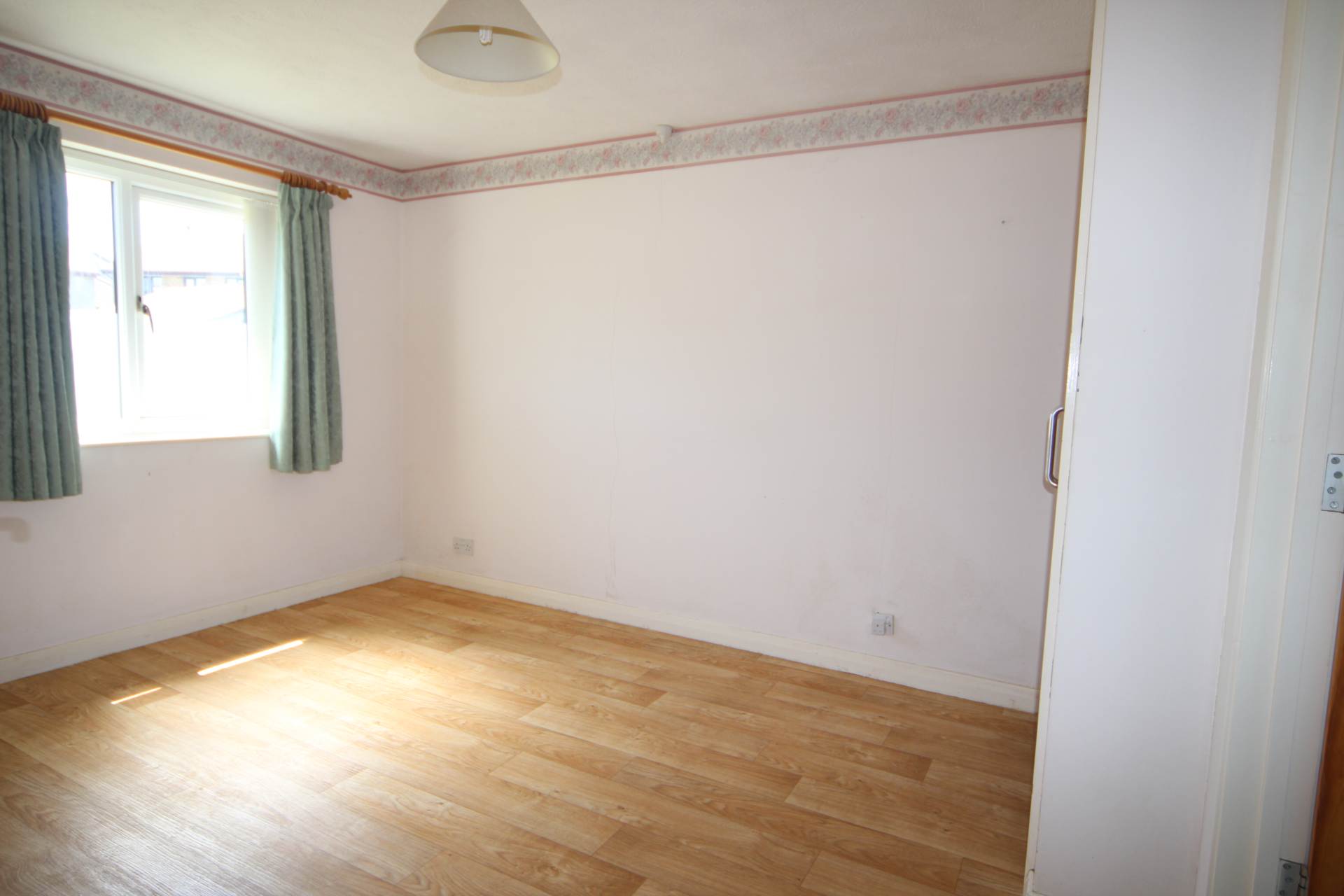 St Theresa Close, Callington, Image 5