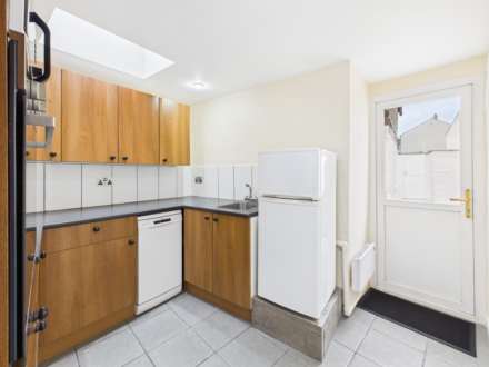 Newport, Callington, Image 9