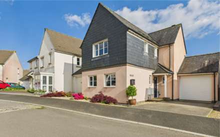Boconnoc Avenue, Callington