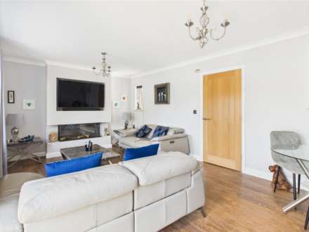 Boconnoc Avenue, Callington, Image 7