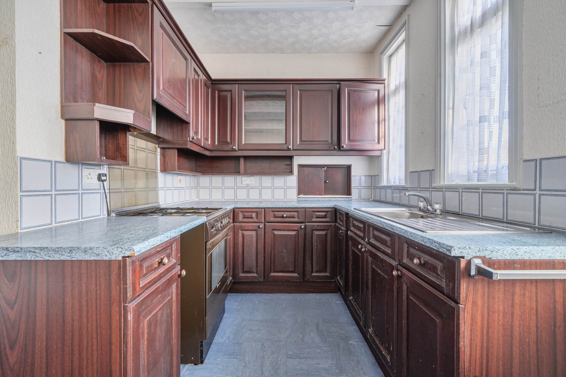 Callington. PL17, Image 4