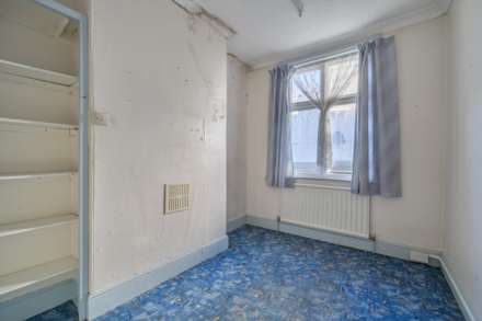 Callington. PL17, Image 13